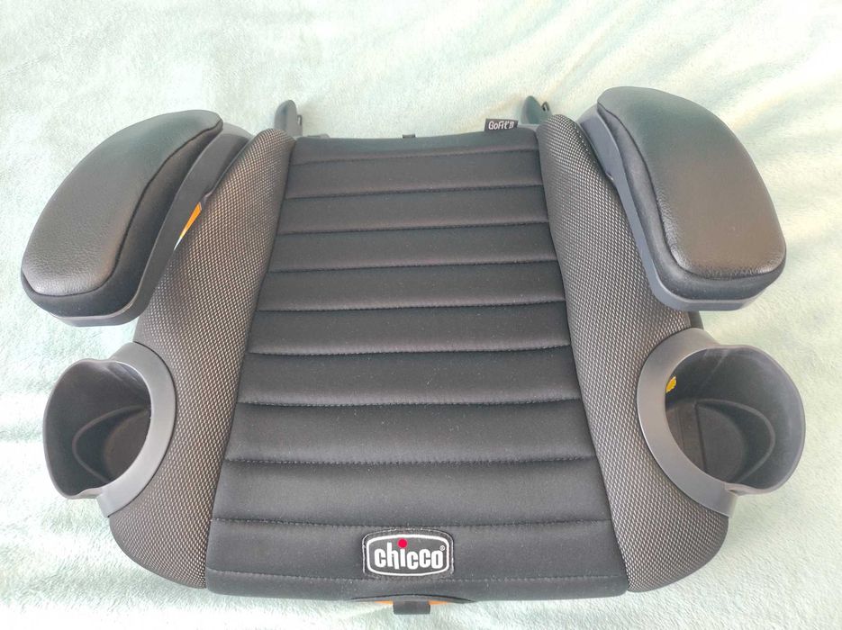 Автокрісло-бустер Chicco GoFit Plus чудовий стан! Як нове!