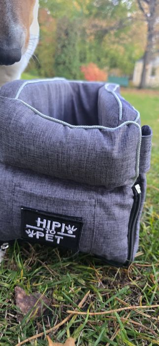 Автокрісло для собак