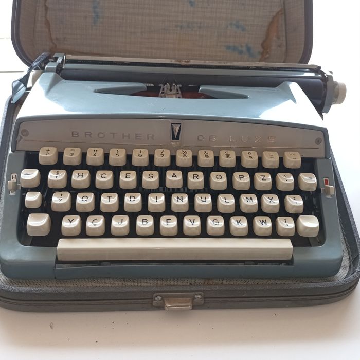 Máquina escrever antiga