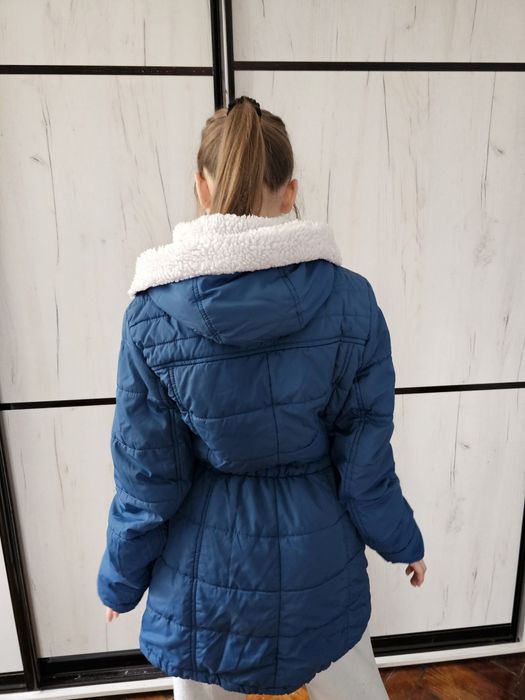 Тёплая зимняя куртка