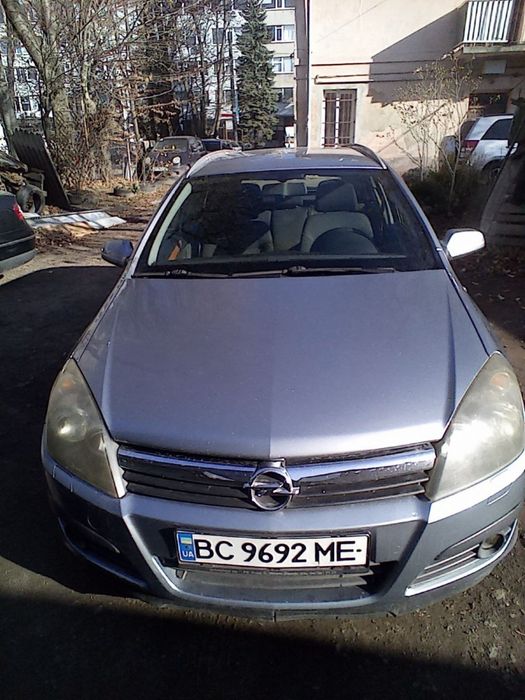 Opel Astra H 2005 (універсал)