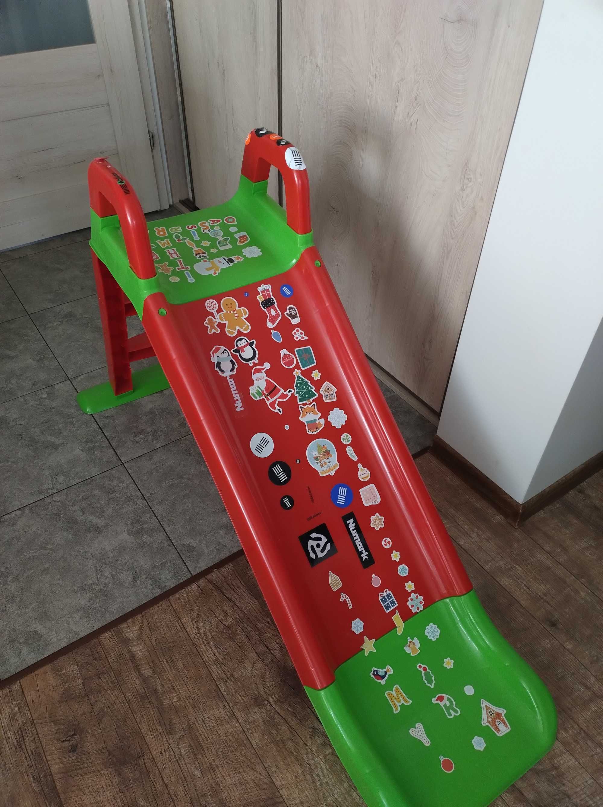 Zjeżdżalnia plastikowa