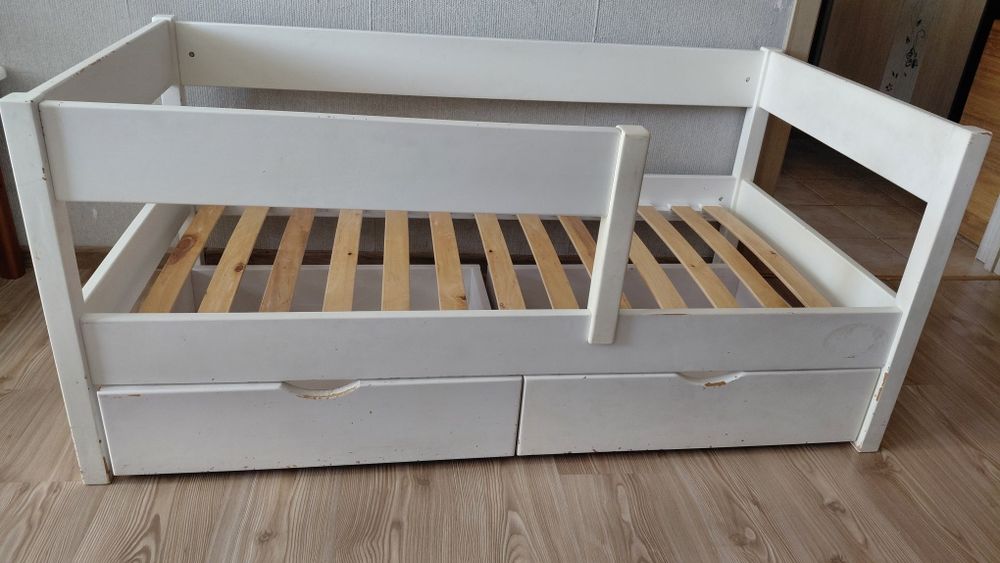 Ліжко 140×70 см.