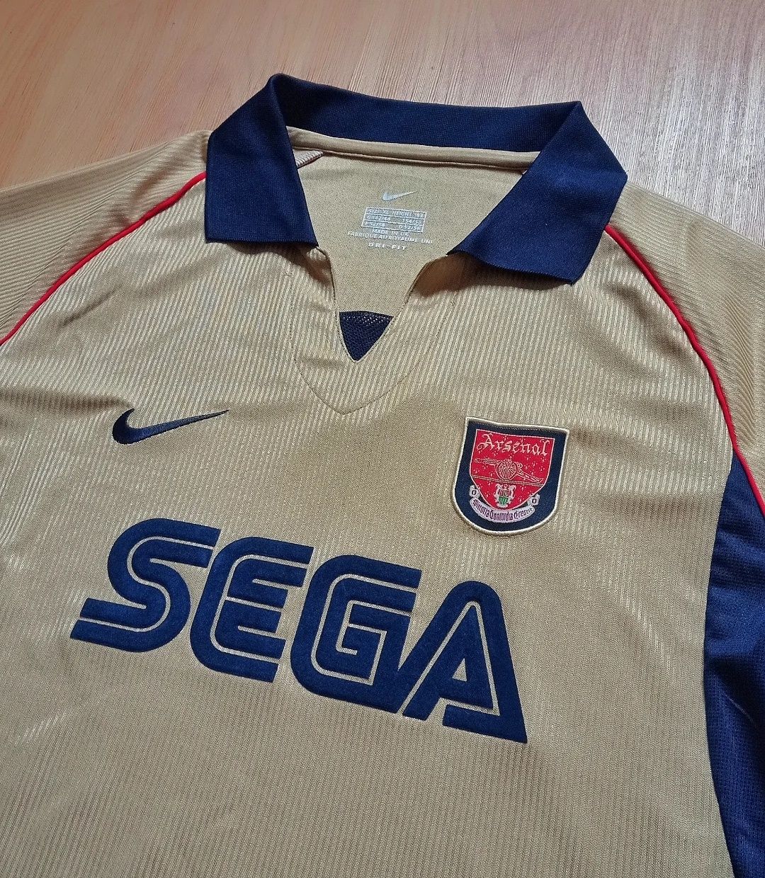 Camisa Retro Arsenal 2001/02 Away