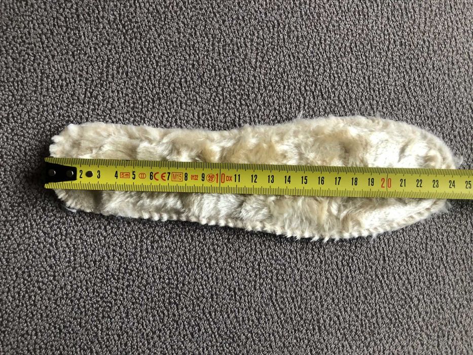 Buty zimowe damskie, kolor jasny-ecru, rozm.40 z metki, 25 cm, jak UGG