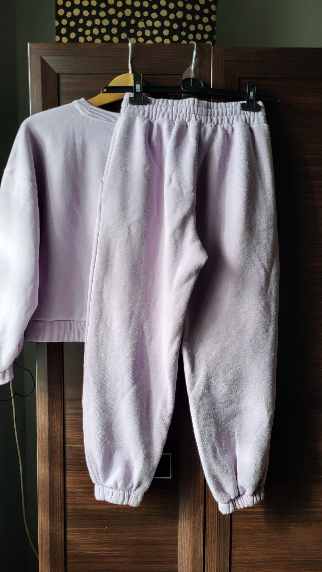 Liliowy dres Reserved