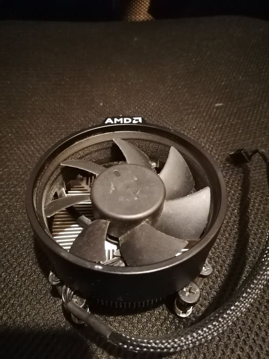 Chłodzenie AMD Wraith