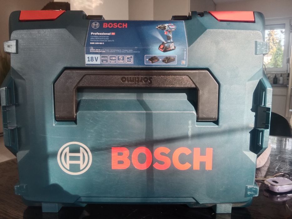 Skrzynka narzędziowa Bosch