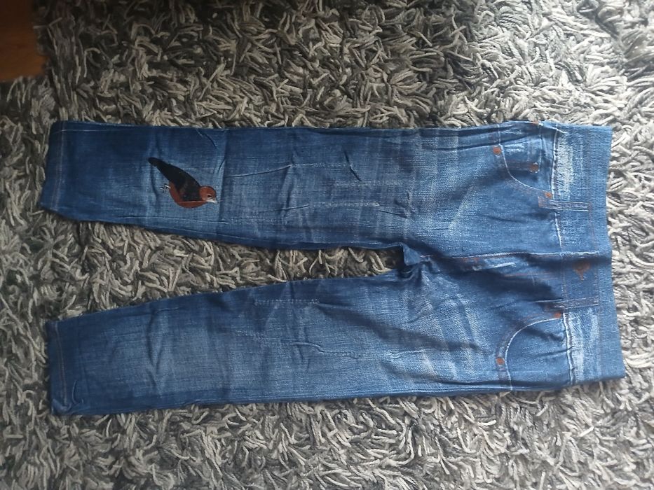 Legginsy 3/4 imitacja jeansu z dziurami