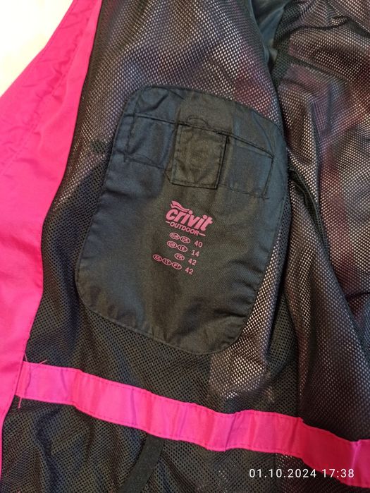 Куртка, вітрівка 44 розмір