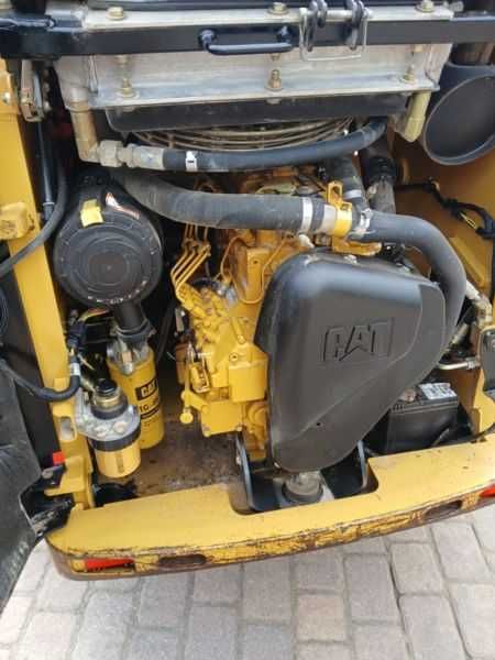 Caterpillar CAT 216B Mini ładowarka