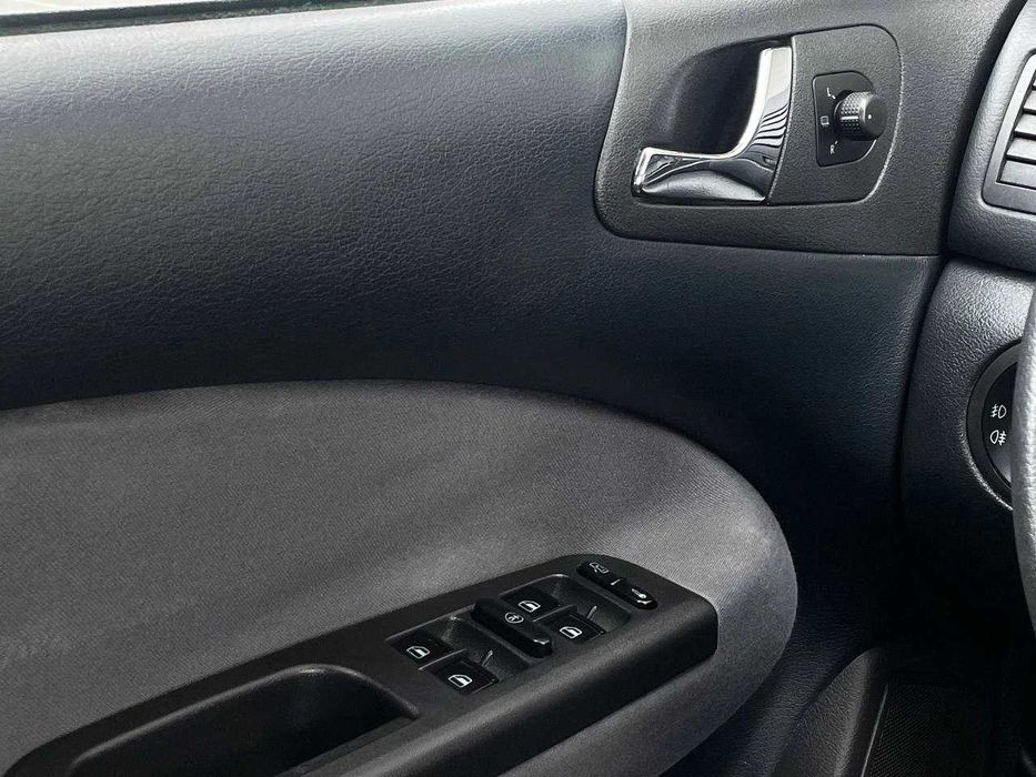 Продам  Skoda Octavia 2002. Можна в розстрочку, під викуп.