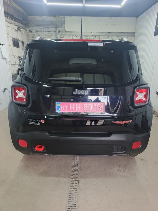 Jeep Renegade Trailhawk 17