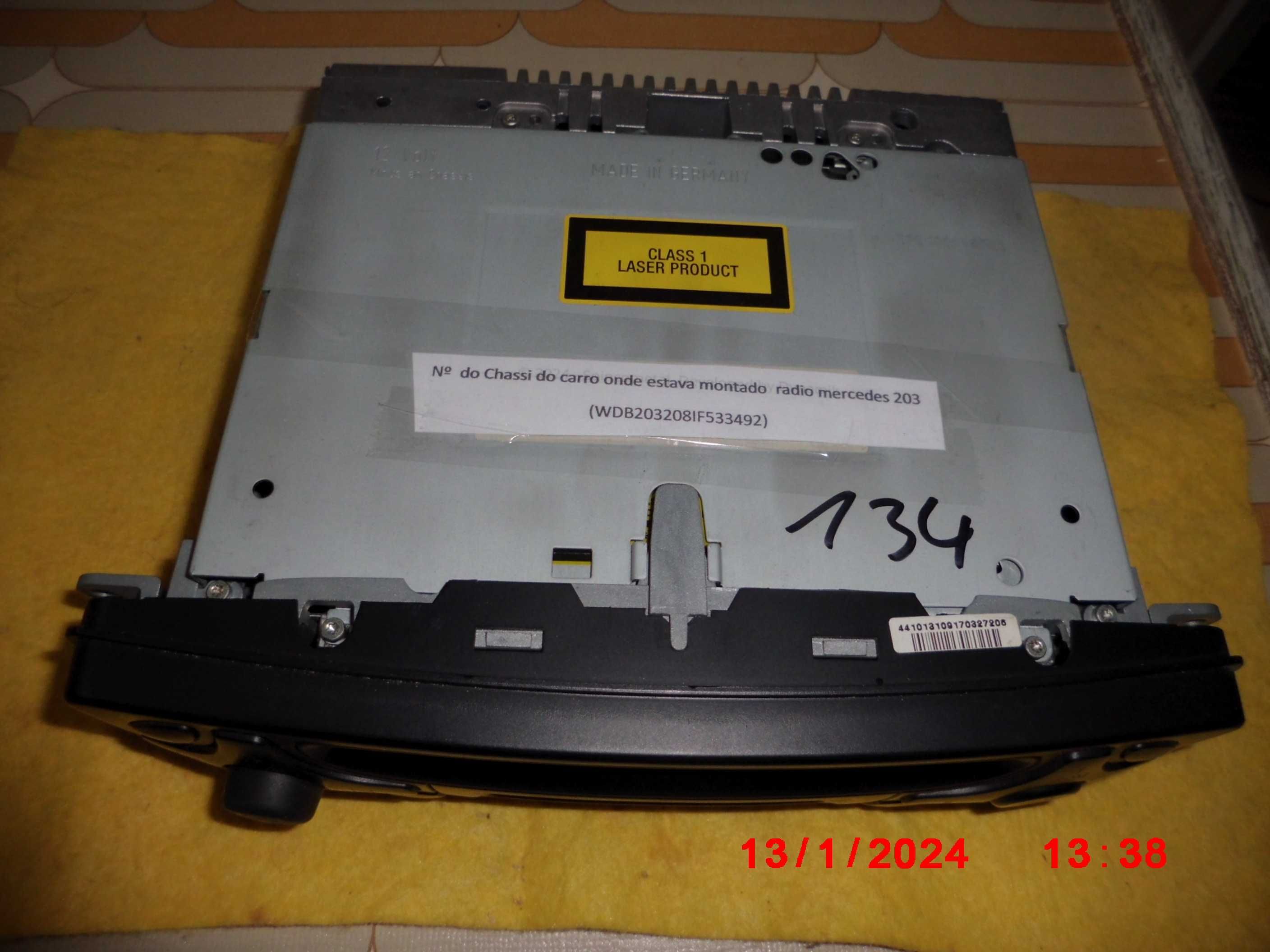 auto radio mercedes beckarQ02 retirado de um mercedes Benz 203