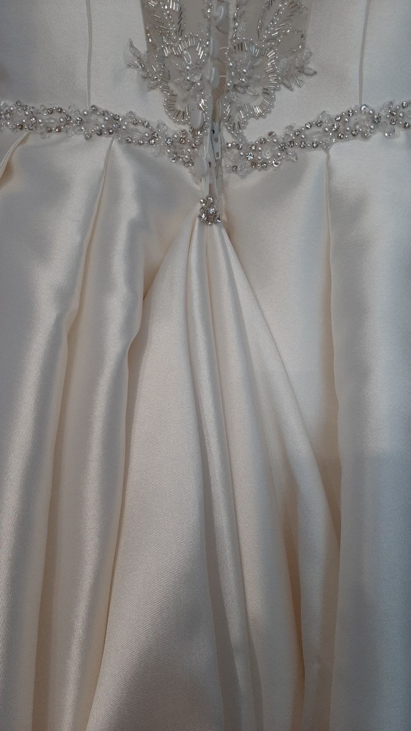 Свадебное платье NAVIBLUE BRIDAL USA