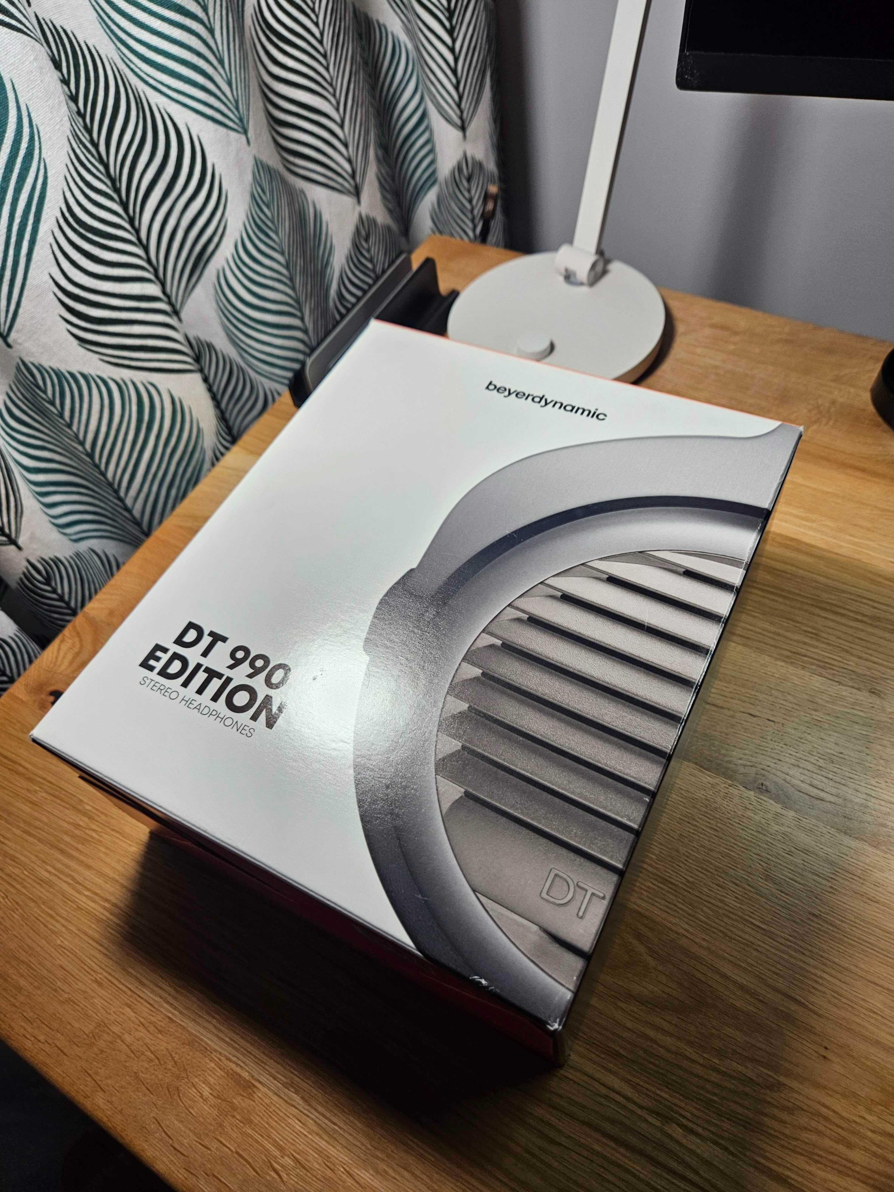 Pudełko po słuchawkach Beyerdynamic DT990 Edition 250Ohm