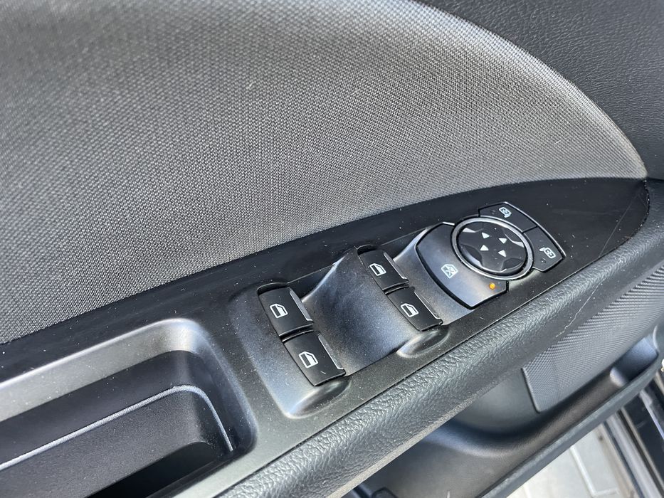 Ford Fusion SE 2017 року випуску