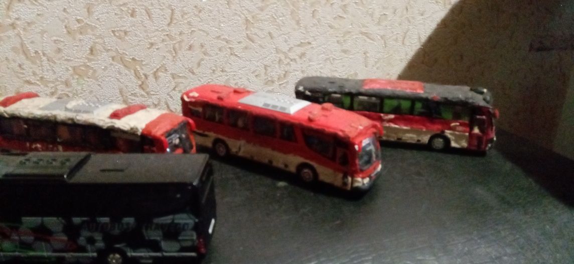 автобусы,модели разные от