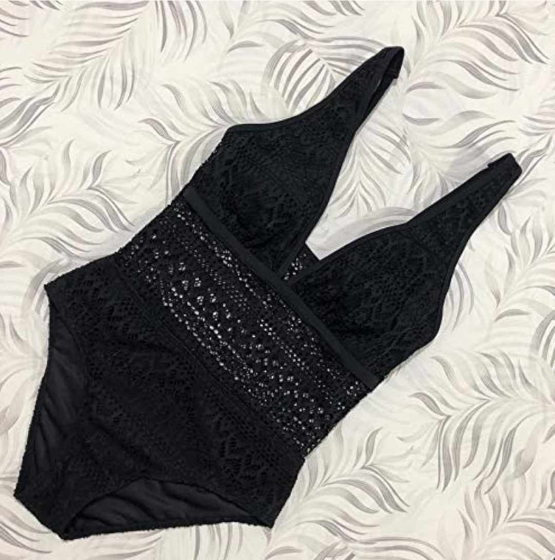 Czarny koronkowy strój kąpielowy jednoczęściowy push up L/XL