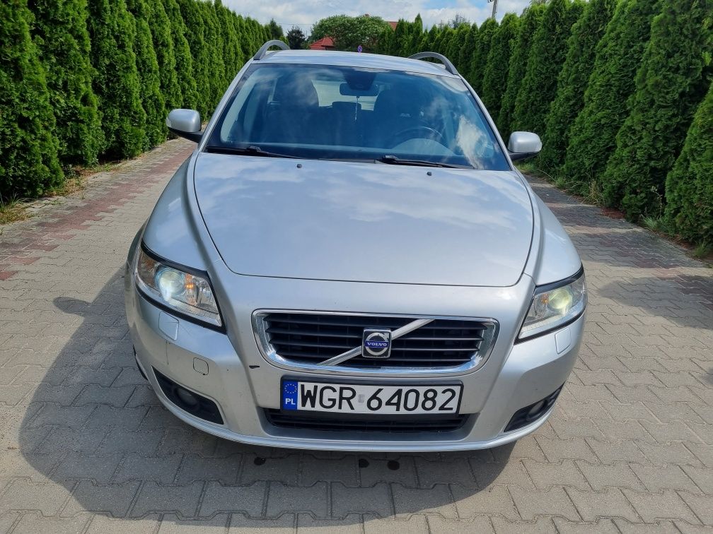 Volvo V 50 2.0 dizel sprowadzone ze Szwecji ,zarejestrowany