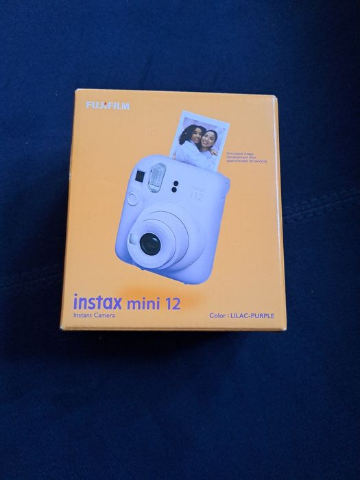 Fujifilm instax mini 12