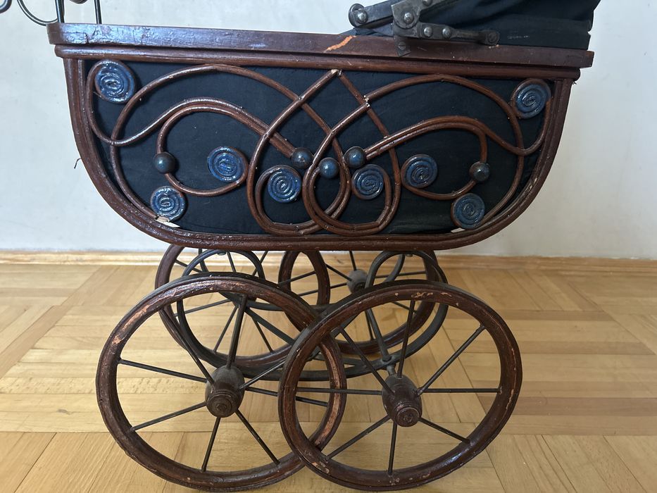 Wózek antyczny.