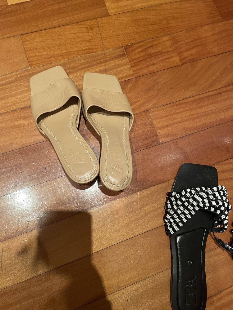 Sandálias Zara com salto