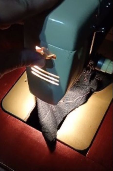 Швейна машинка Veritas