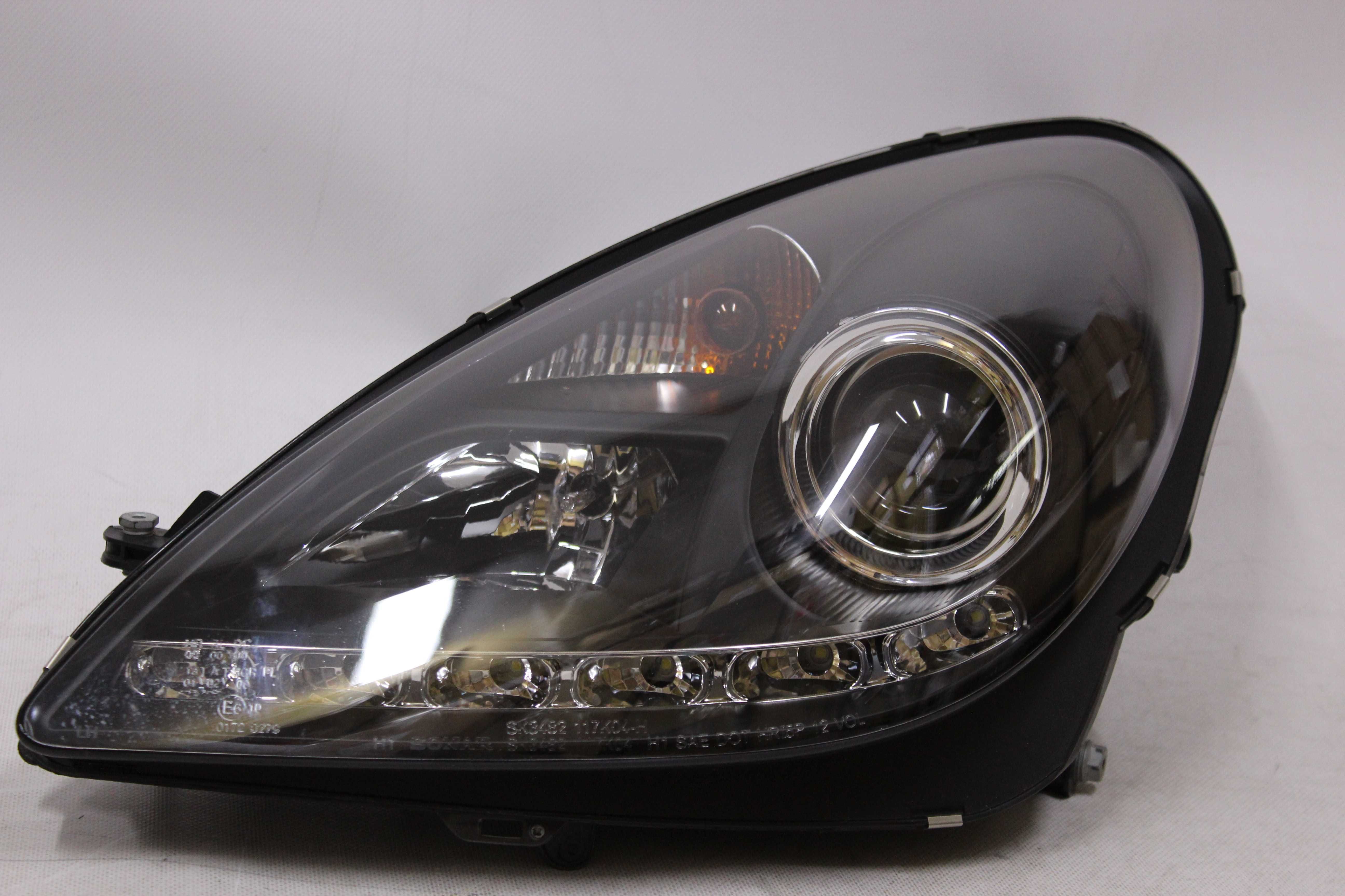 Lampy reflektory przednie przód Mercedes SLK 04-11 R171 H7 LED TUNING