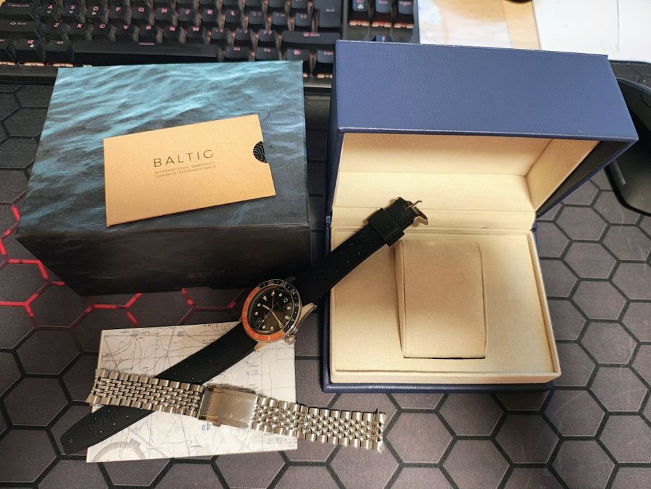 Baltic Aquascaphe GMT Orange z bransoletą BOR
