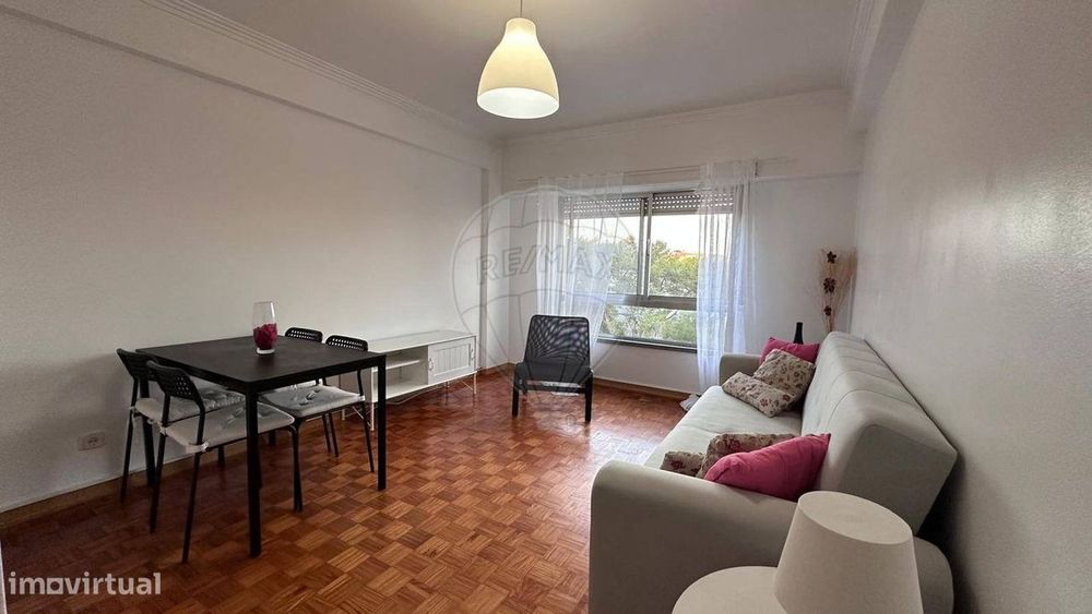 Apartamento T1 para arrendamento