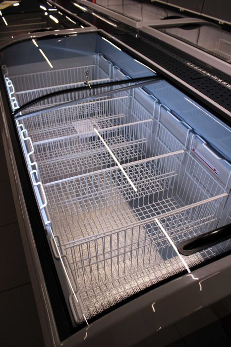 Морозильні ларі/холодильні вітрини/каси/стелажі та аксесуари в магазин