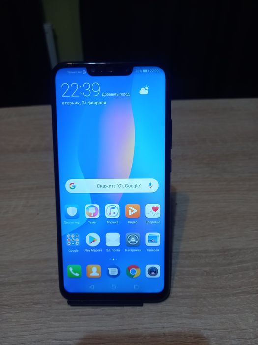 СРОЧНО Продам... .HUAWEI P smart +