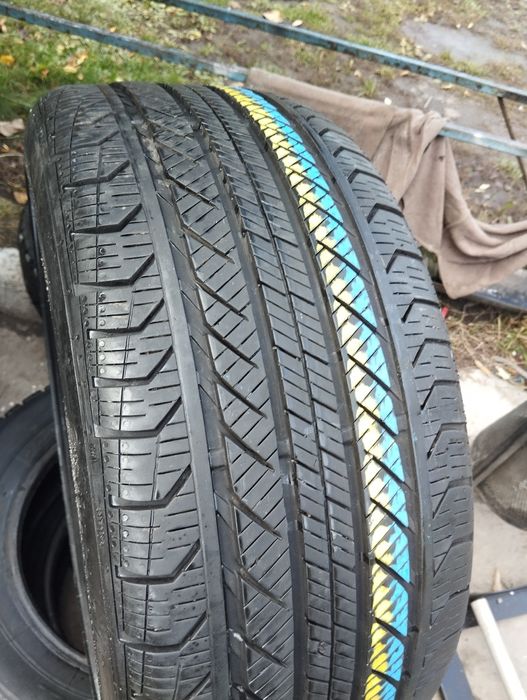 Одна шина Continental 245/40/18