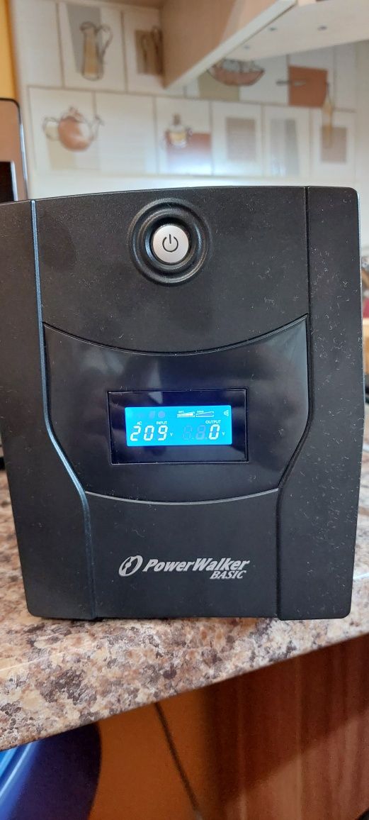 UPS  PoweWalker 2200va  1320W