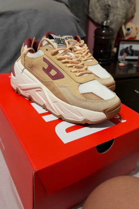 Кросівки оригінальні Diesel 36р