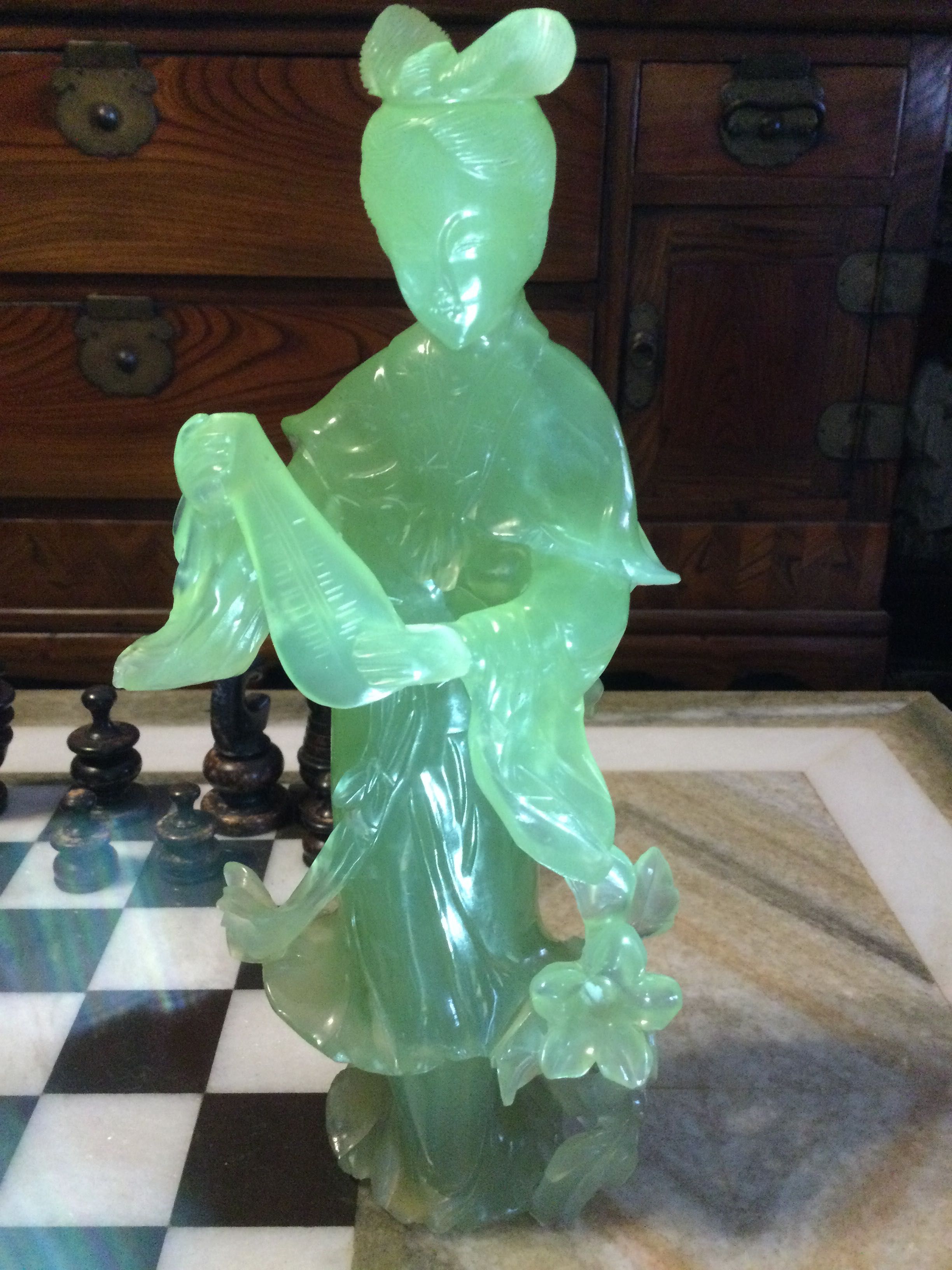 Escultura Chinesa Jade Imperial China séc XIX 23 cm Assinada