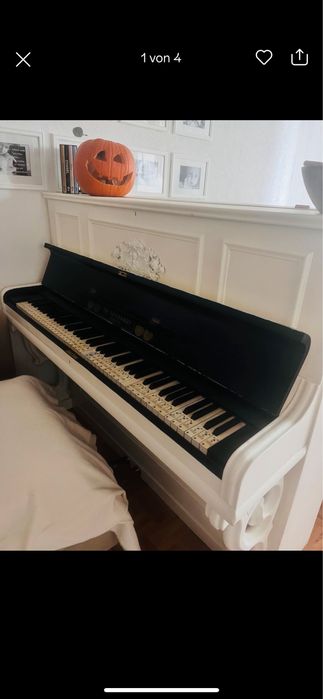 Pianino  biale Th.Gerhard z Berlina