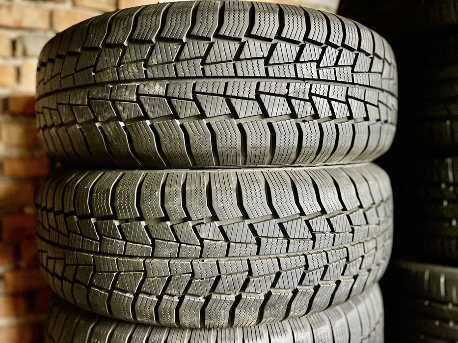 Шини зимові 215/65 r16 Viking WinTech ідеал 2020 рік