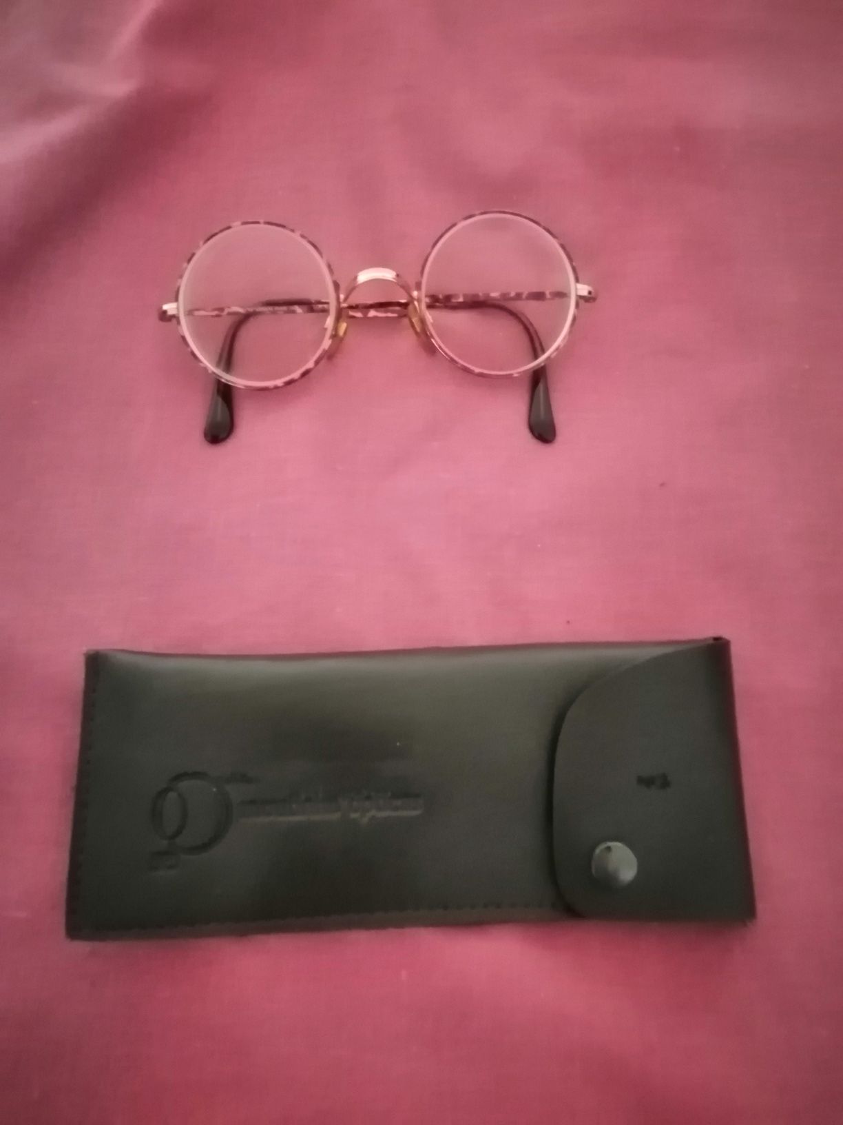 2 pares de oculos graduados