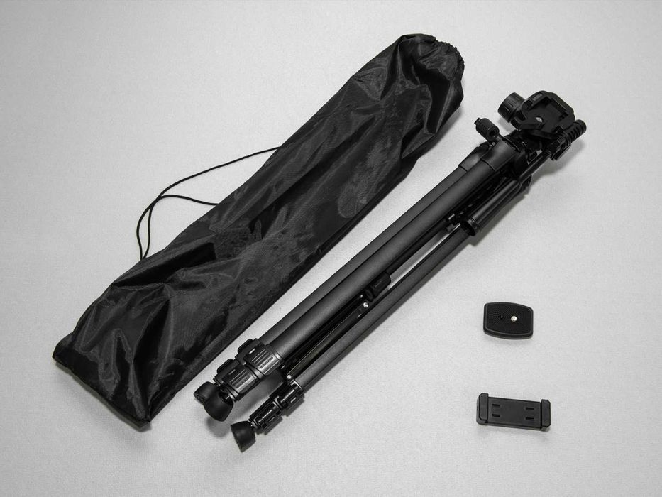 Штатив для Селфі ламп, Студійного світла та Камер з регулюванням 146см