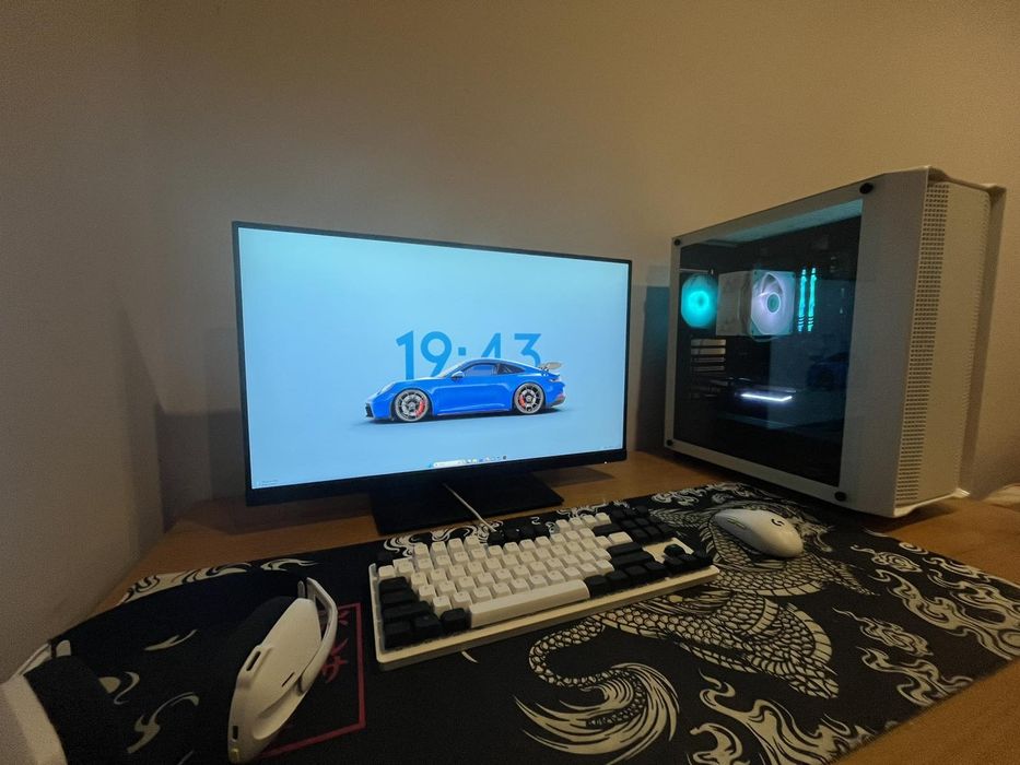 Ігровий компʼютер з гарнітурою на RTX 4060 та r5 5600