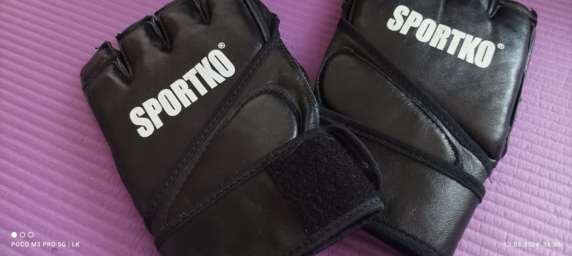 Нові рукавички для єдиноборств