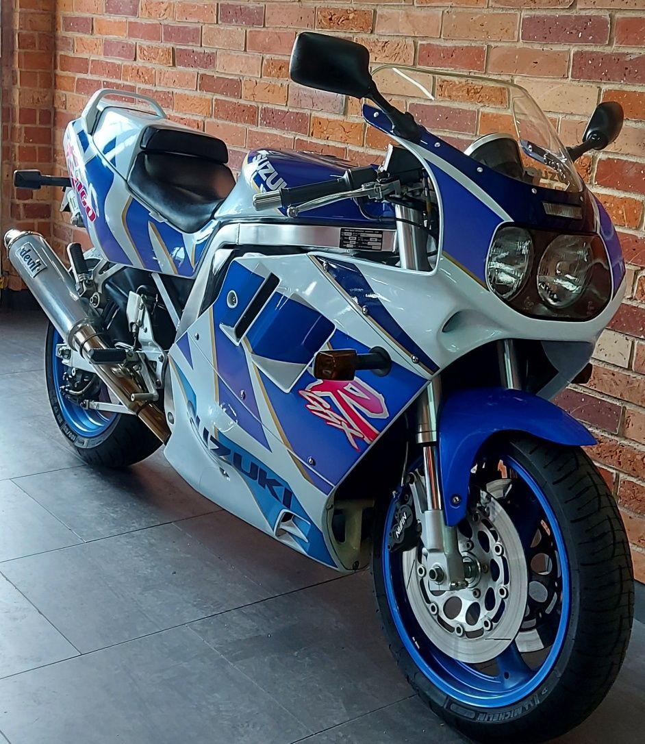 Suzuki GSX-R 1100 stan kolekcjonerski z Niemiec