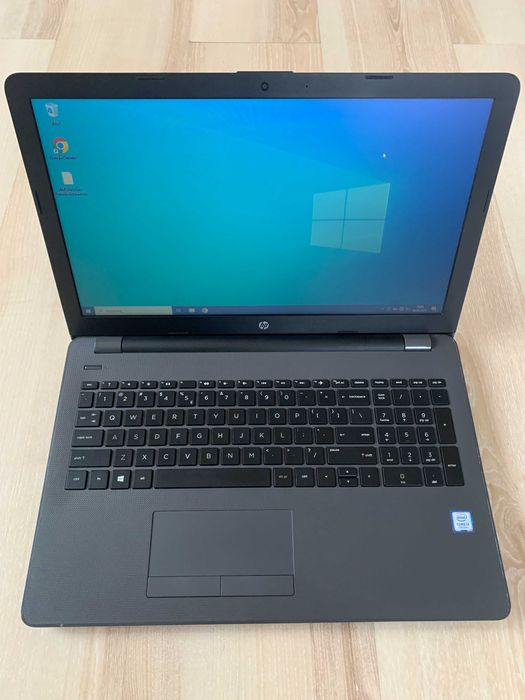 Laptop HP intel i3-7th.DDR4-8GB Nowy Dysk SSD-256GB Gwarancja
