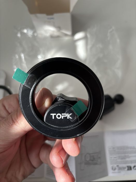 Uchwyt samochodowy MagSafe Topk