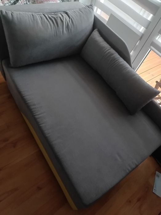 Tapczan młodzieżowy - jak nowy - okazja