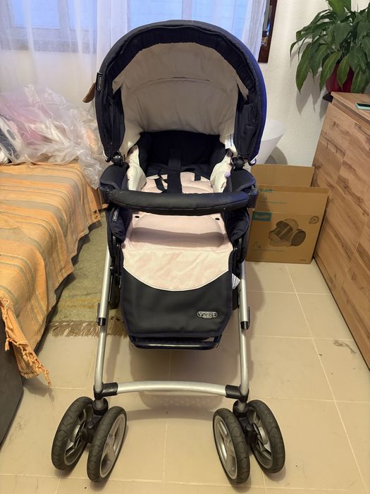 Carrinho de bebe menina