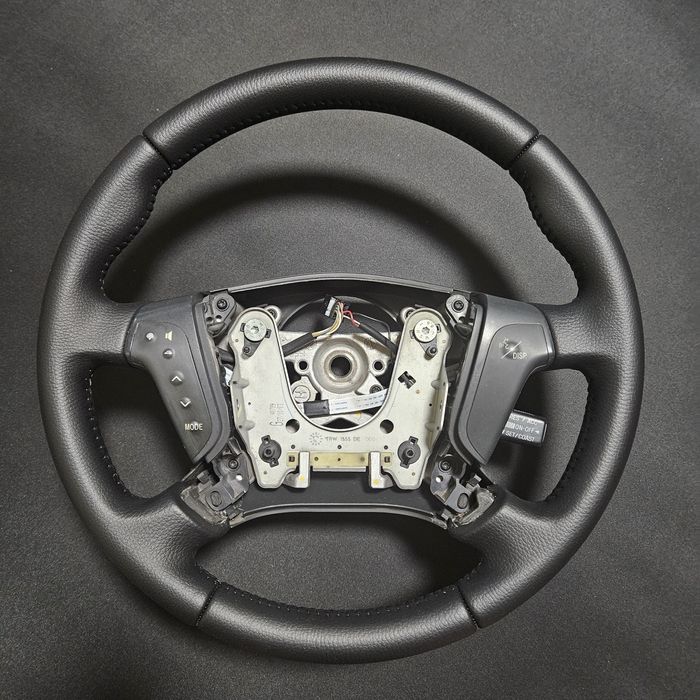 Руль Toyota Avensis T25 після перетяжки, на обмін