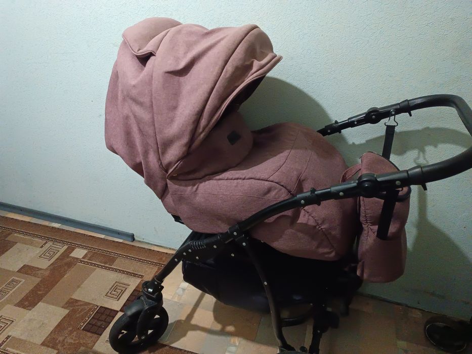 Продам коляску 2в1 Viktoria Gold Classic